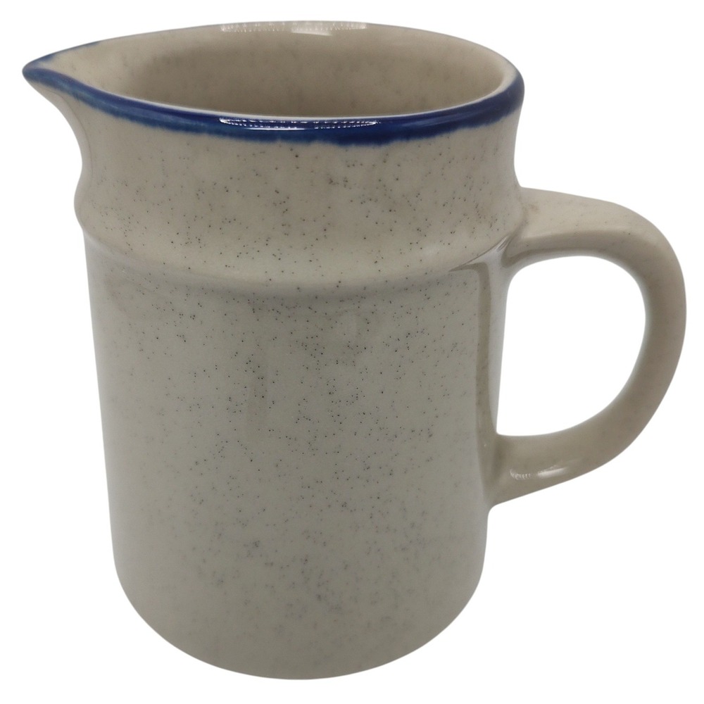 Vintage Style Setter Creamer Halo‎ Navy Trim Stoneware Made In Japan Four Inch